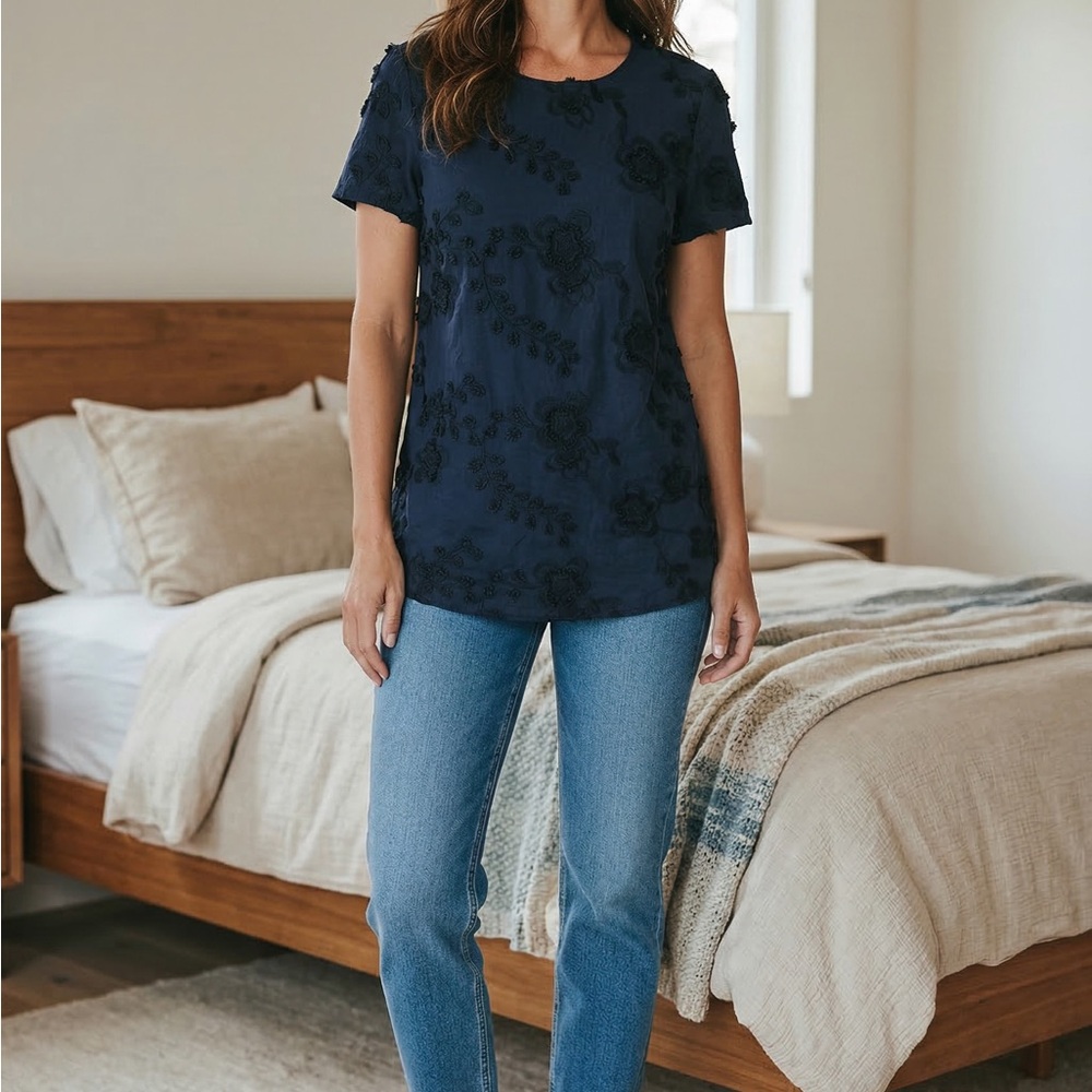 Banana Republic Navy Short-Sleeve Floral Embroidered Tee